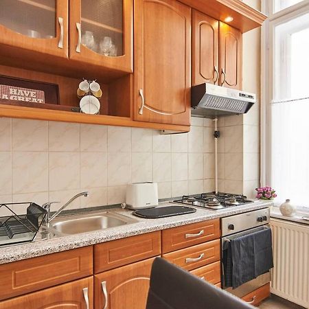 New, High Quality Apartment In The City Center Budapest Bagian luar foto