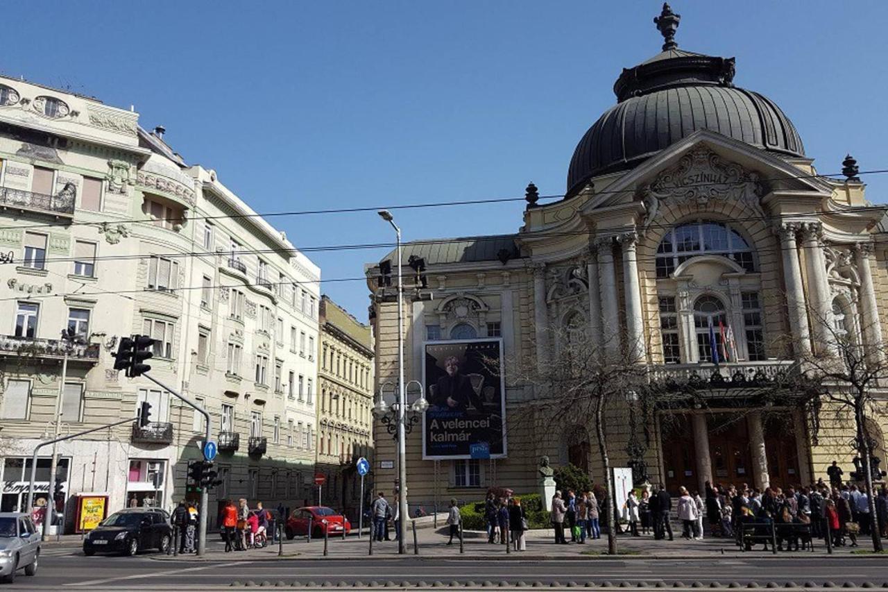 New, High Quality Apartment In The City Center Budapest Bagian luar foto